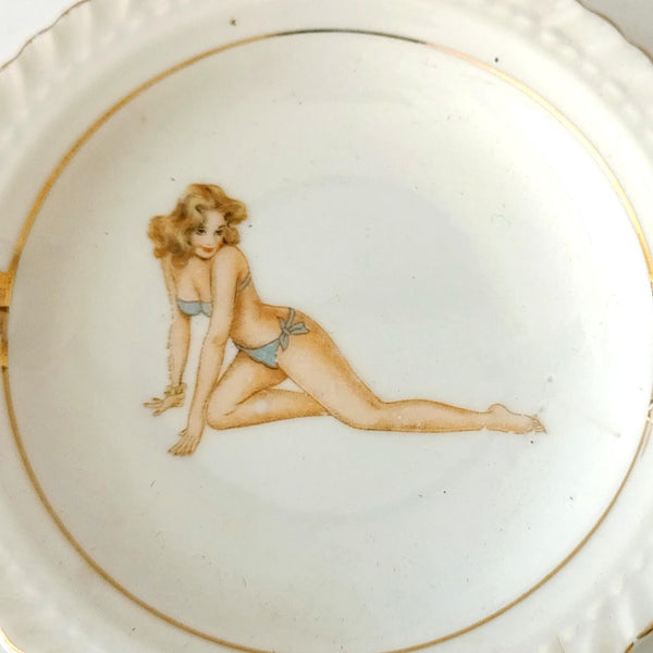 מאפרה מפורצלן, Pin up Girl, וינטג'