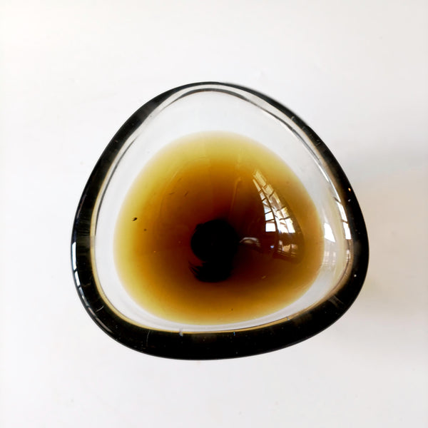 Sommerso glass bowl - קערת זכוכית בטכניקת סומרסו, וינטג' סקנדינבי, שנות החמישים