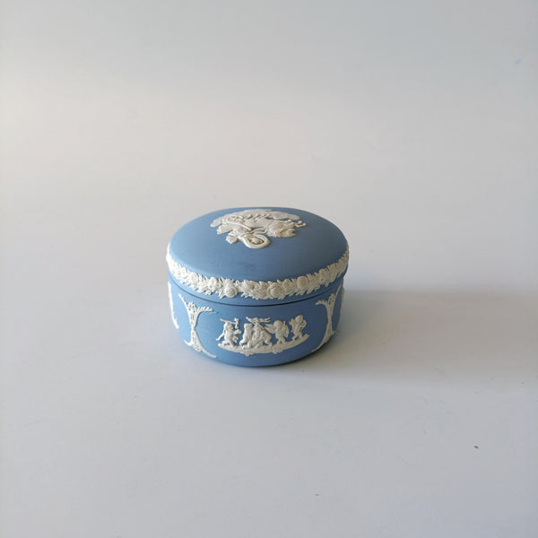 קופסא קטנה לתכשיטים, Jasper Ware, Wedgwood, אנגליה