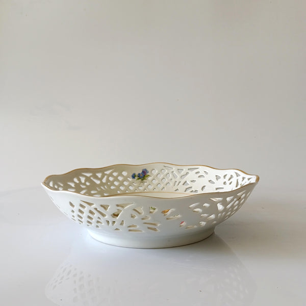 קערת הגשה עם שולי תחרה, וינטג' גרמני