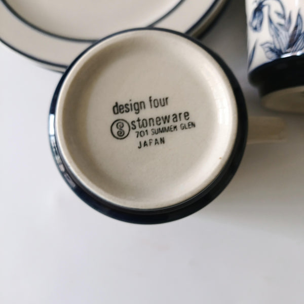 זוג ספלי מאג וצלוחיות, וינטג' יפני