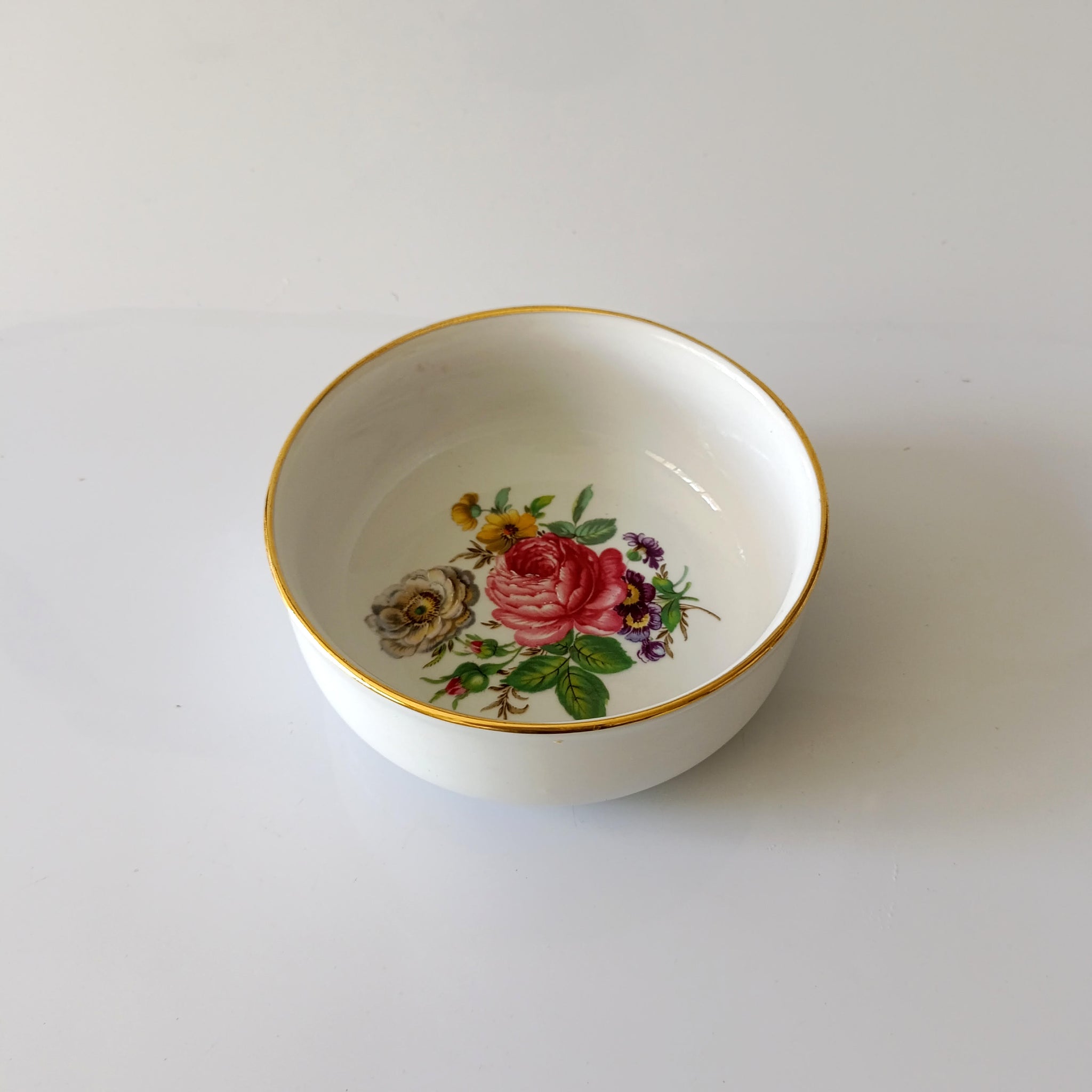 קערית עגולה, וינטג' גרמני