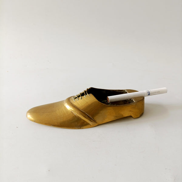 מאפרת בראס בצורת נעל, וינטג' אירופאי