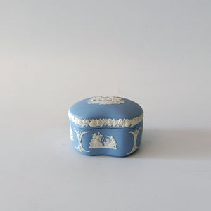 קופסא קטנה לתכשיטים, Jasper Ware, Wedgwood, אנגליה