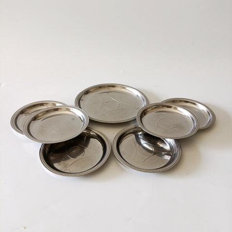 7 צלוחיות/תחתיות לכוסות, Stainless Steel, וינטג'